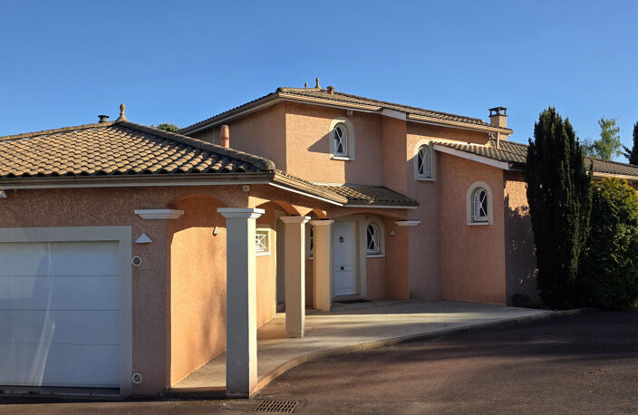 Maison de 240m2 dans un cadre d'exception ! — photo 2