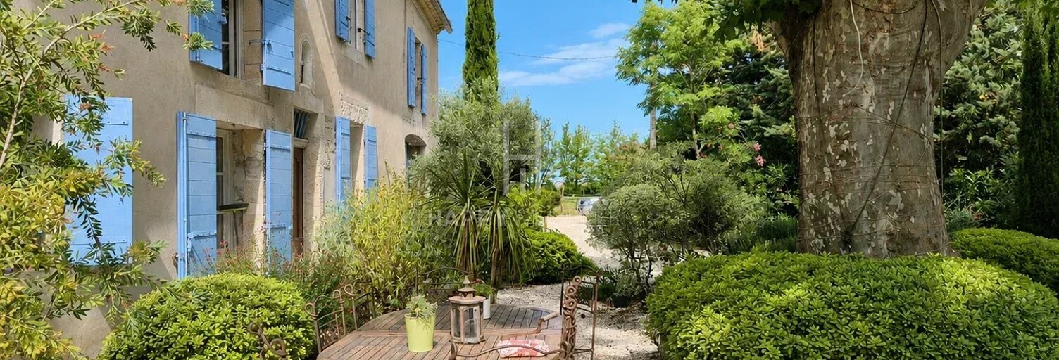 Maison 8 Pièces 190 m² à vendre à Graveson (13690)