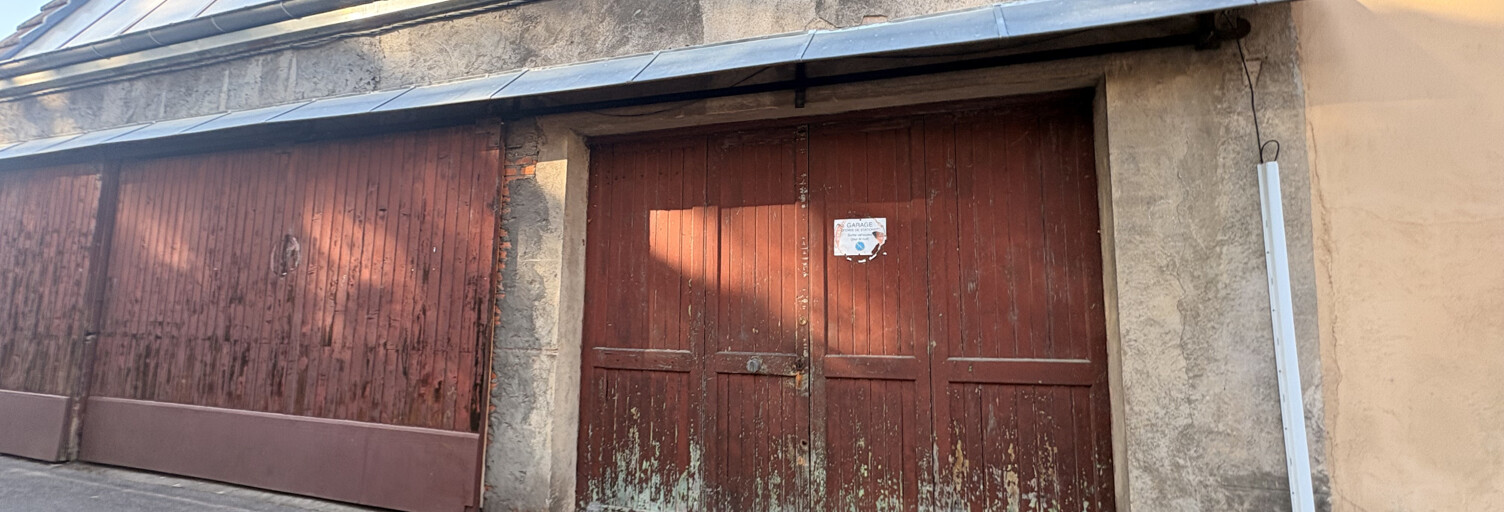 Garage   m² à louer à Tarare (69170)