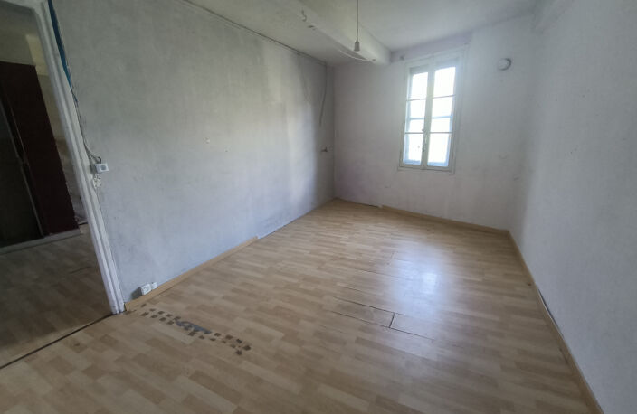 Maison de village avec terrasse et remise - SAORGE — photo 5