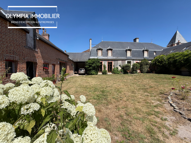 Ancien relais de poste du XVIIe siècle   Une demeure familia — photo du bien