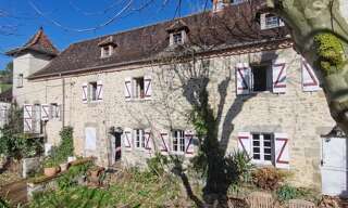 Maison 8 Pièces 233 m² à vendre à Nonards (19120)