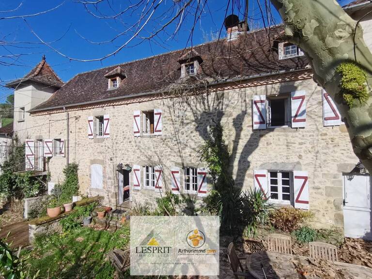 À Vendre : Charmante Propriété du 19ème Siècle près de Beaulieu-sur-Dordogne — photo 1