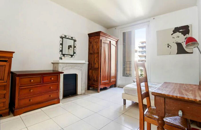Appartement à vendre 4 pièces 102m2 Proche LIBERATION — photo 2