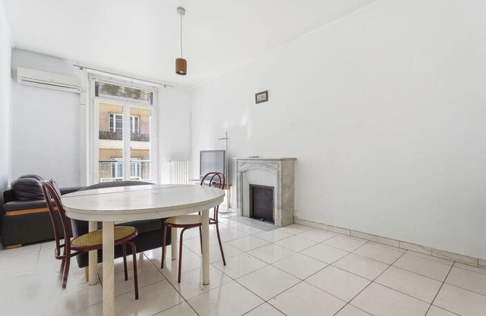 Appartement à vendre 4 pièces 102m2 Proche LIBERATION — photo 3