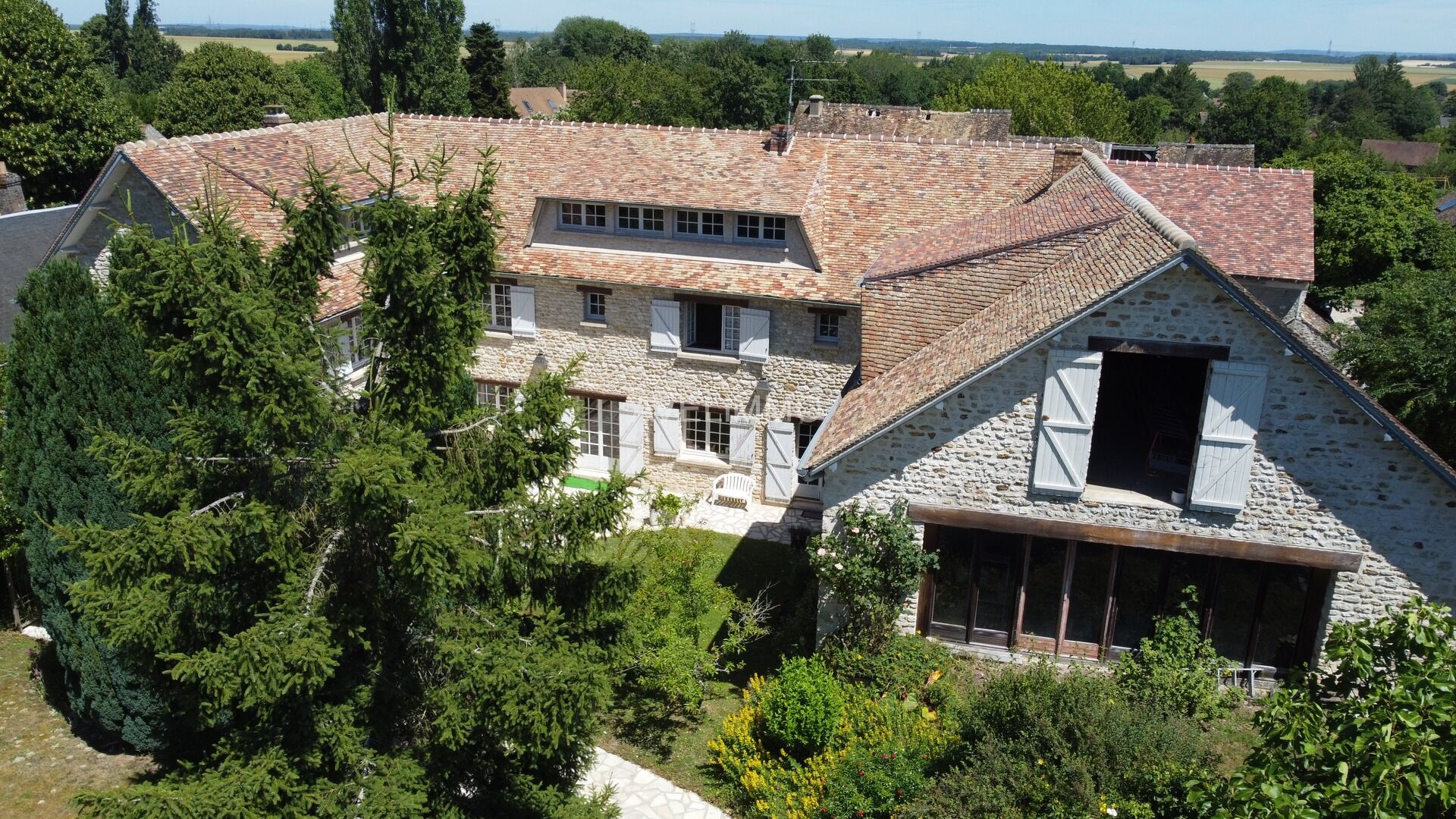Propriété au calme