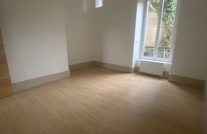 Location bureau  81 m² à Limoges (87000) — photo 3