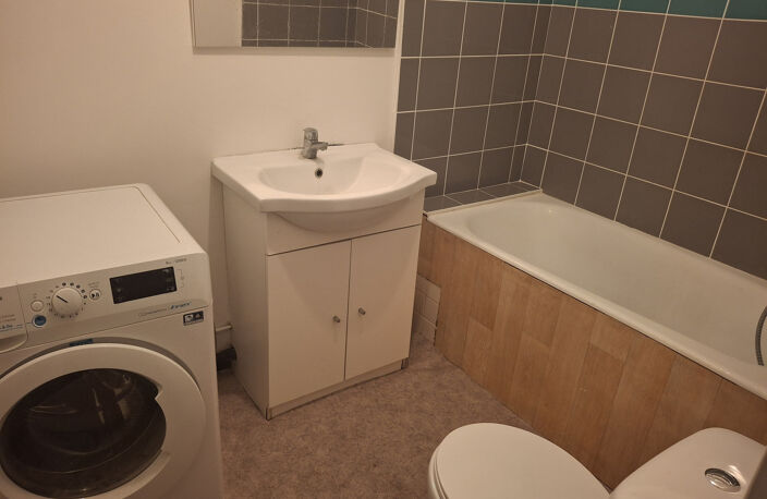 Limoges centre appartement avec parking et balcon — photo 4