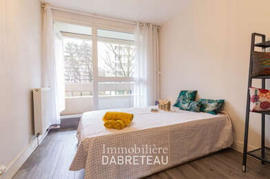 Appartement 5 pièces 495 €