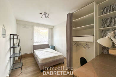 Appartement 7 pièces 540 €