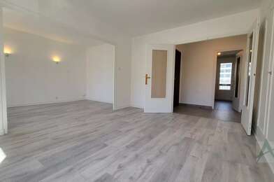 Appartement 3 pièces 997 €