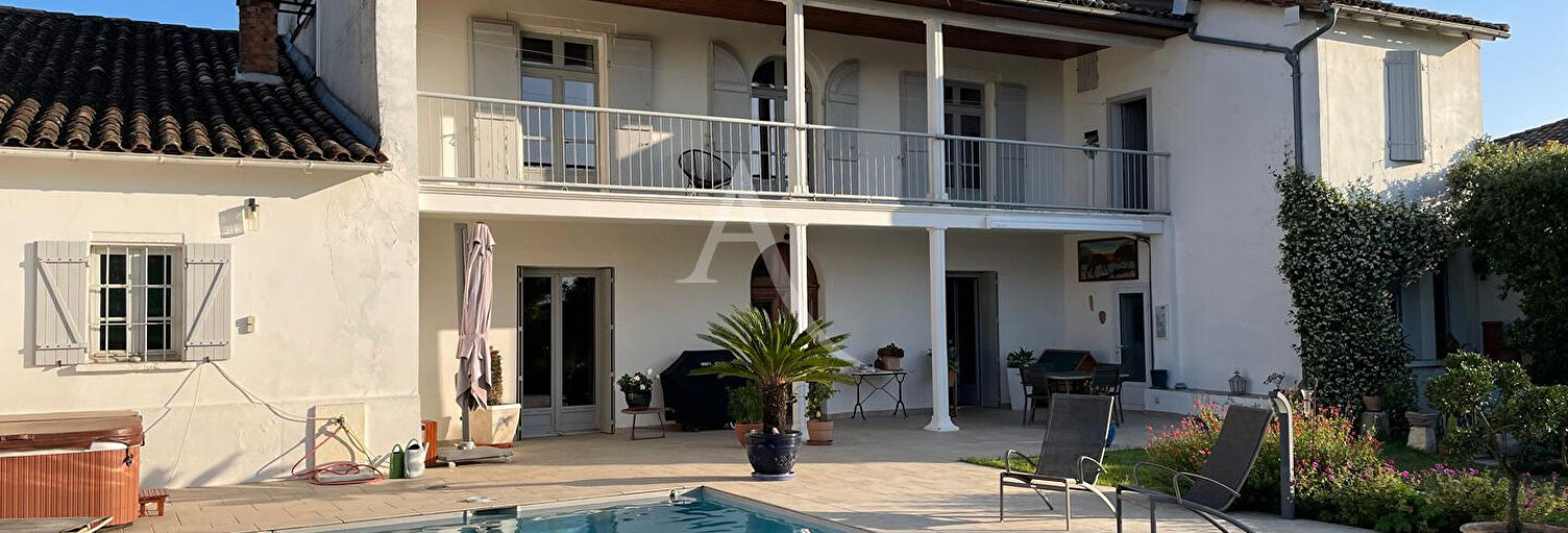 Maison 8 Pièces 237 m² à vendre à Lavit (82120)