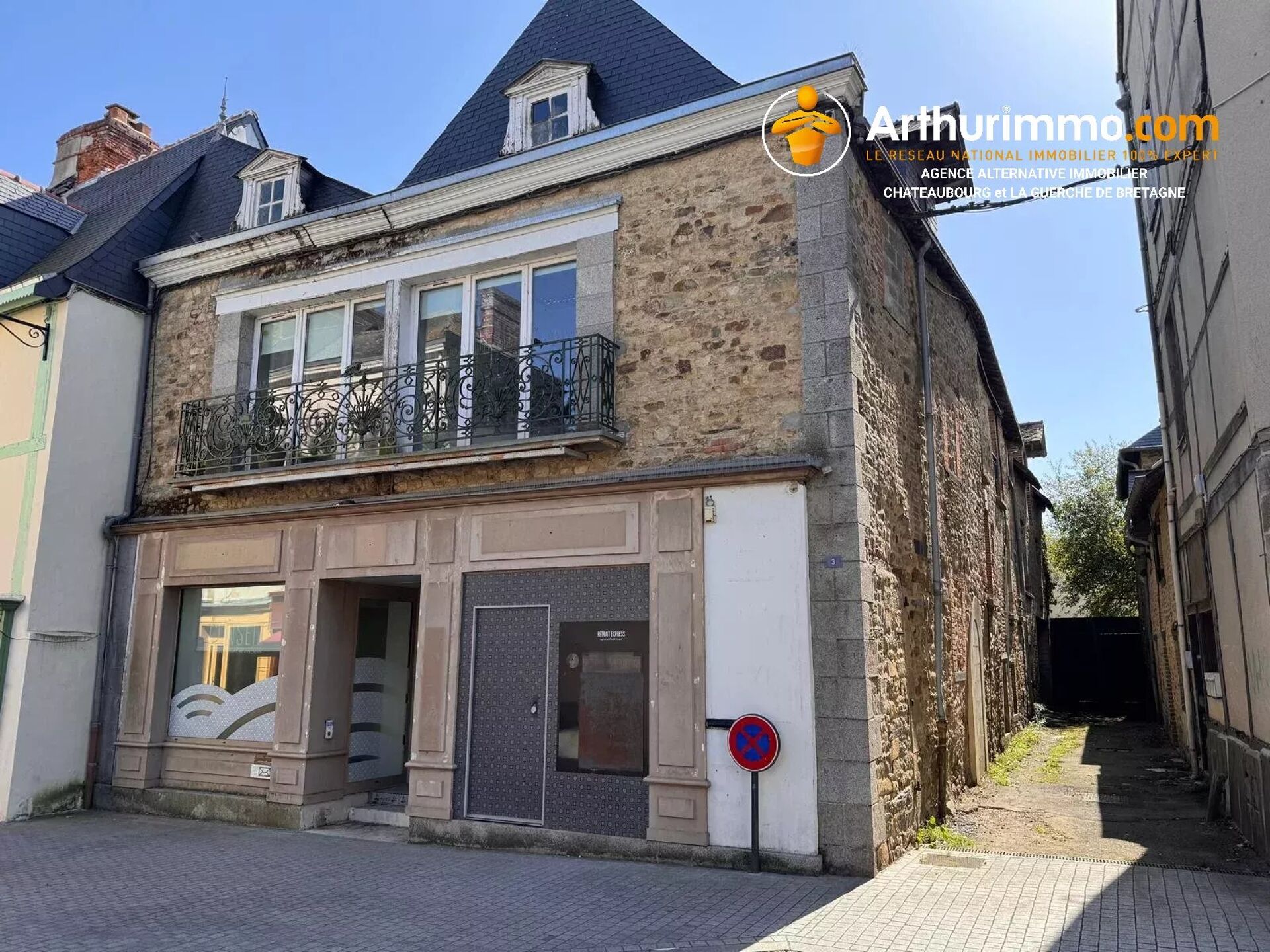 Immeuble 7 pièces 167 m² · à La Guerche-de-Bretagne · 167 m² · 157 200 €