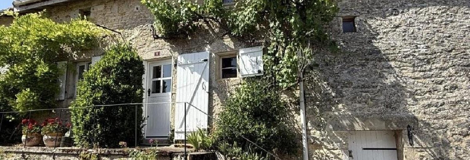 Maison 4 Pièces 100 m² à vendre à Nanteuil-en-Vallée (16700)