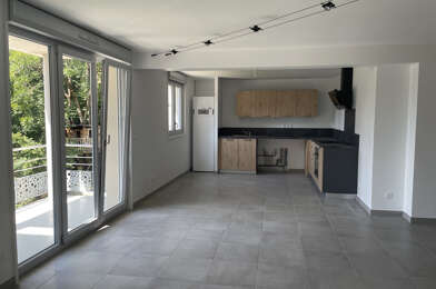 Appartement 3 pièces 1030 €