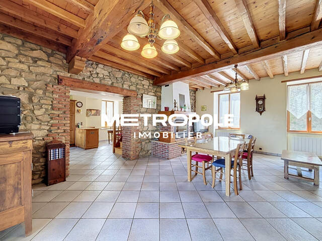 Maison - 134 m2 habitable - 3 pièce - Tarare — photo du bien