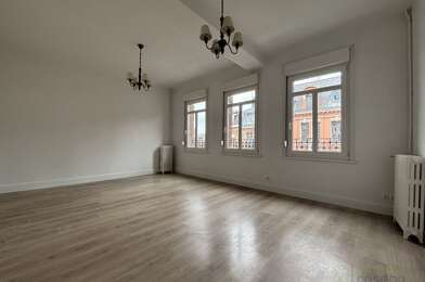 Appartement 3 pièces 700 €