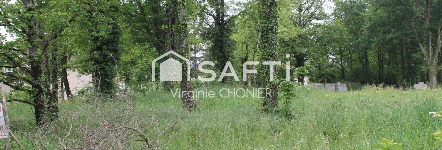 Terrain  1220 m² à vendre à Saint-Étienne-de-Vicq (03300)