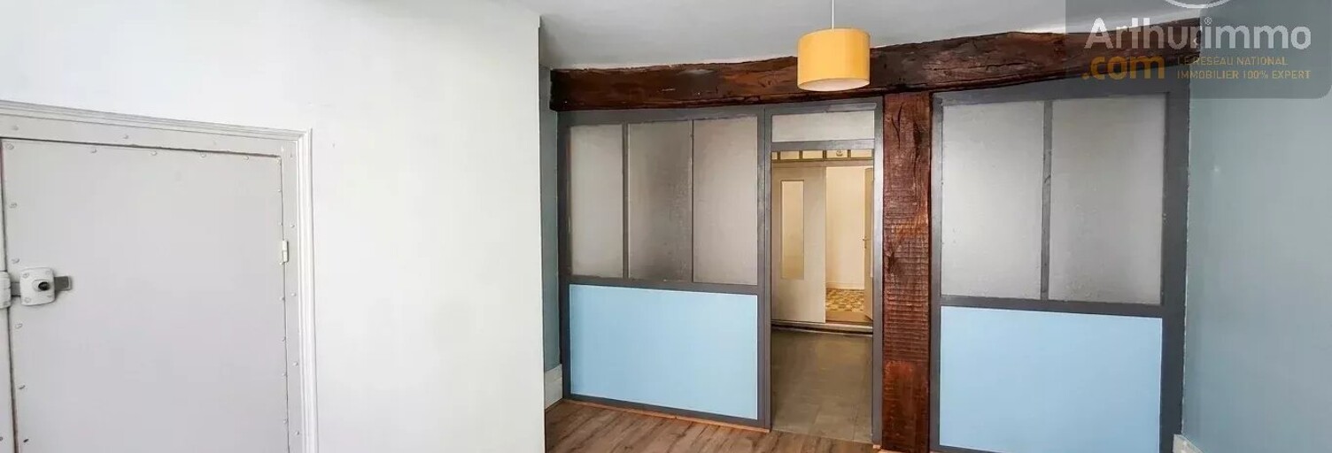 Commerce  47 m² à louer à Beaugency (45190)