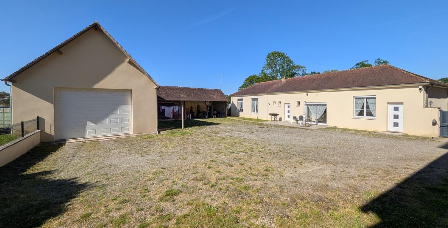 Maison de plain-pied de 140 m² avec grand garage  Coeur du Perche — photo 1