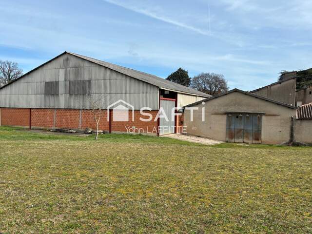 Ensemble immobilier ( hangar + terrain constructible ) — photo du bien