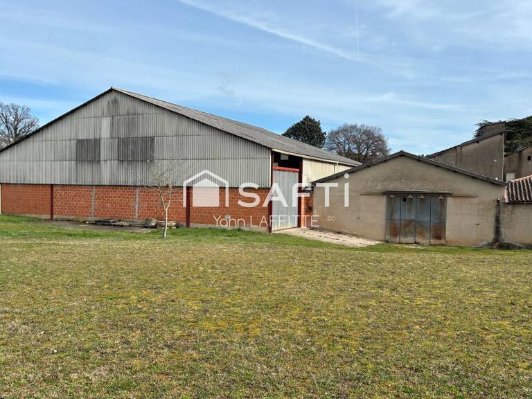 Ensemble immobilier ( hangar + terrain constructible ) — photo 1