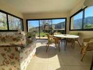 Maison spacieuse et lumineuse avec grand garage et piscine dans la vallée du Lot. — photo 2