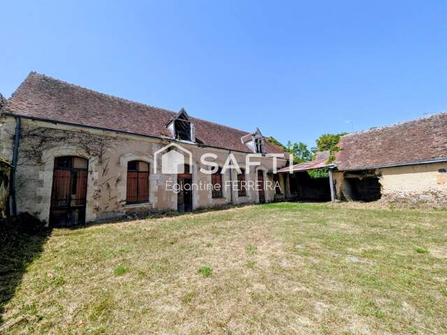 COMMUNE DE GRACAY, ENSEMBLE EN PIERRE AVEC JARDIN. — photo du bien