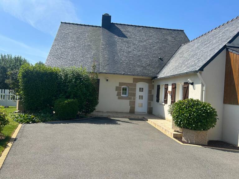 Belle maison familiale sur un terrain arboré de 1760 m2 — photo 1