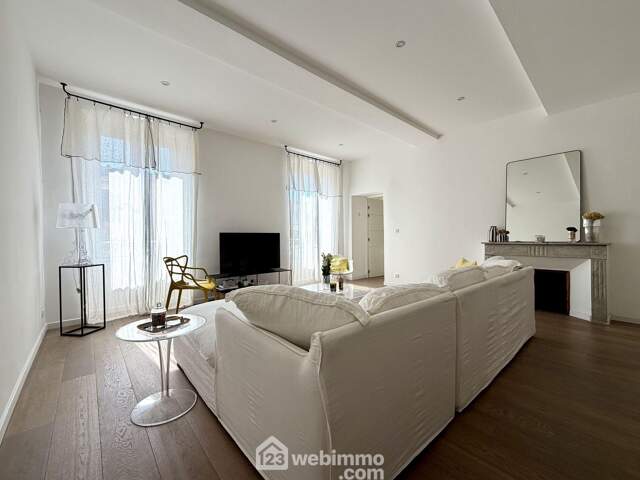 Appartement - 110m² - Bastia — photo du bien
