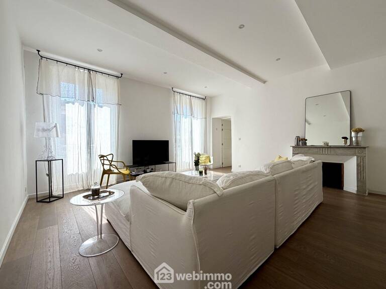 Appartement - 110m² - Bastia — photo 1