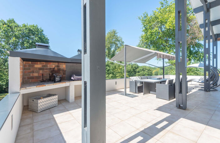 MAISON MODERNE DE 175M2 - 6400M2 DE PARC - GARAGE DE 228M2 — photo 4