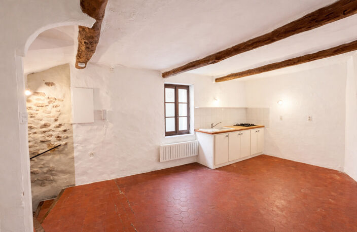 Appartement de 117m2 avec grand cour et balcon à acheter 199 — photo 4