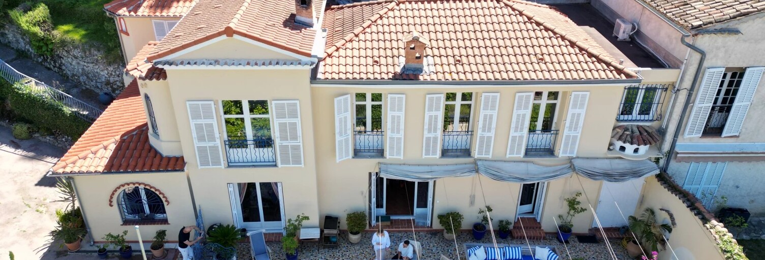 Maison 5 Pièces 188 m² à vendre à Nice (06300)