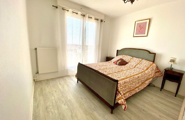 SAINT NAZAIRE TRES BELLE VUE MER POUR CE T4 DE 105M2 SITUE E — photo 4