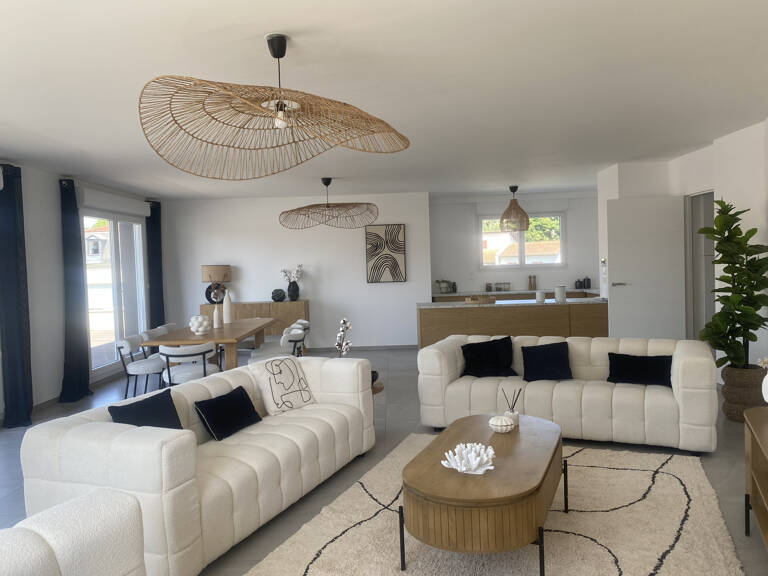T4 de 123.55 m2 avec terrasse de 70 m2 au coeur d'un parc pay — photo 1