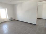 T3 — photo 3