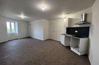 Appartement 3 pièces 573 €