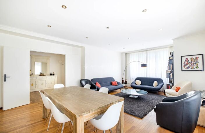 À vendre – Superbe T4 familial de 138 m² – Lyon 6ᵉ, à deux pas du Parc de la Tête d’Or — photo 3
