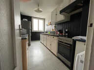 TRES BEL APPARTEMENT DE 66 M2 REFAIT A NEUF SITUE AU 4ème E — photo 3