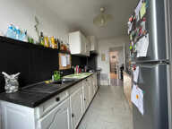 TRES BEL APPARTEMENT DE 66 M2 REFAIT A NEUF SITUE AU 4ème E — photo 4