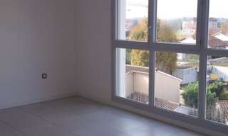 Appartement  86 m² à louer à Meyzieu (69330)