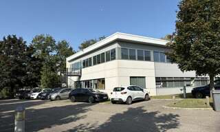 Bureau  483 m² à louer à Limonest (69760)