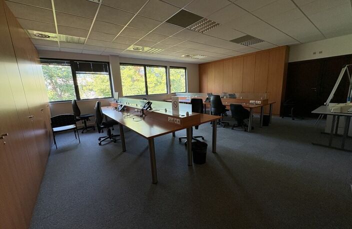 BUREAUX à LOUER — photo 4