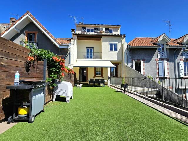 Maison 6 pièces 220 m² à Saint-Gaudens — photo du bien