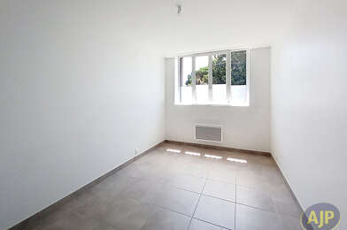 Appartement 5 pièces 134200 €