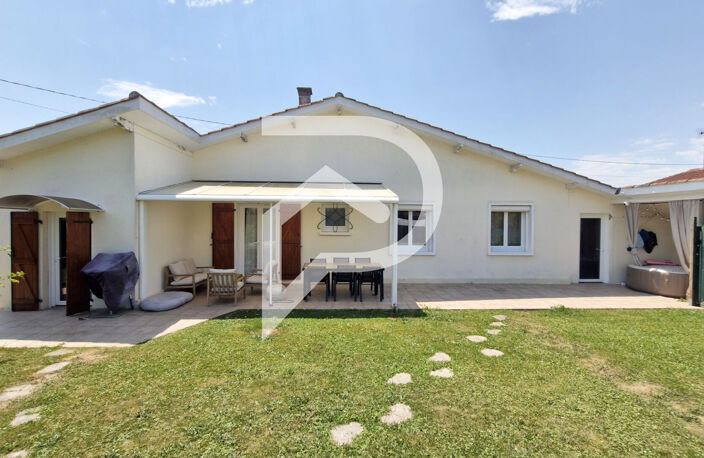 Maison de plain-pied rénovée 4 pièces 88 m² centre ORTHEZ — photo 2