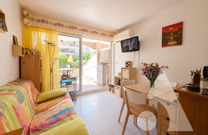 FRÉJUS PLAGE 2  PIECES  + GARAGE 16m2, TERRASSE 14 m2 plein sud,  PLAGE A 2 PAS — photo 3