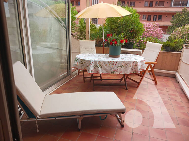 FRÉJUS PLAGE , À 2 PAS DE LA MER , TERRASSE 14M2 PLEIN SUD ET GARAGE 16 M2 — photo 1