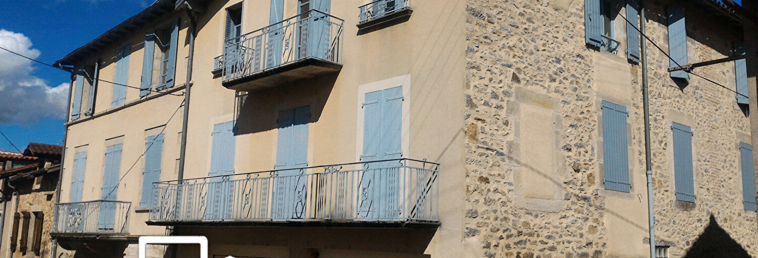 Immeuble  333 m² à vendre à Villefranche-de-Rouergue (12200)